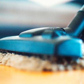 11_weird_things_allergies_worse_way_you_clean_your_house_gilaxia