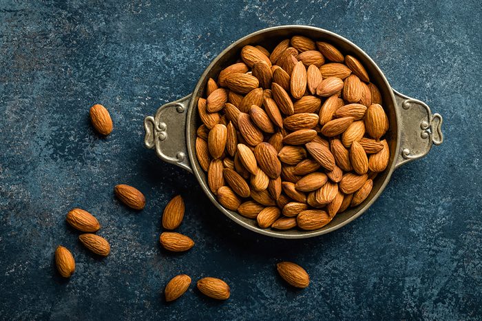 almonds 