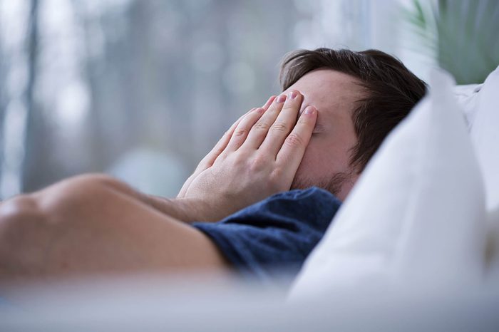 man-trying-to-Sleep