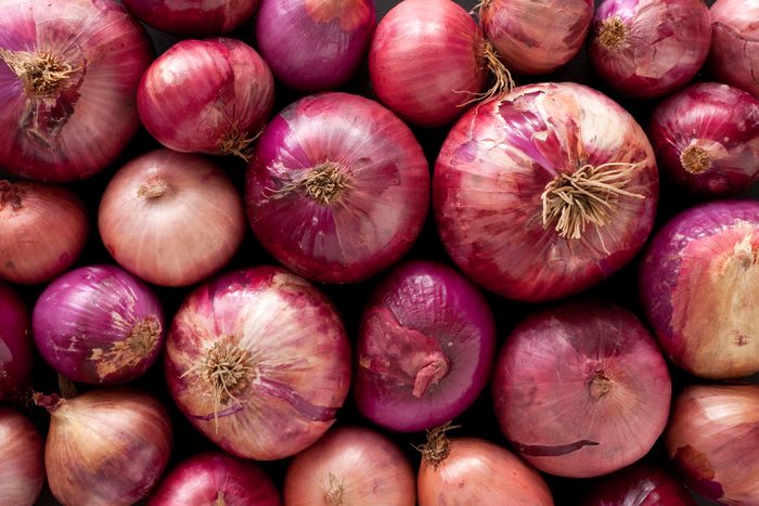 Red onions background